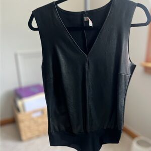 Faux leather bodysuit (Medium)